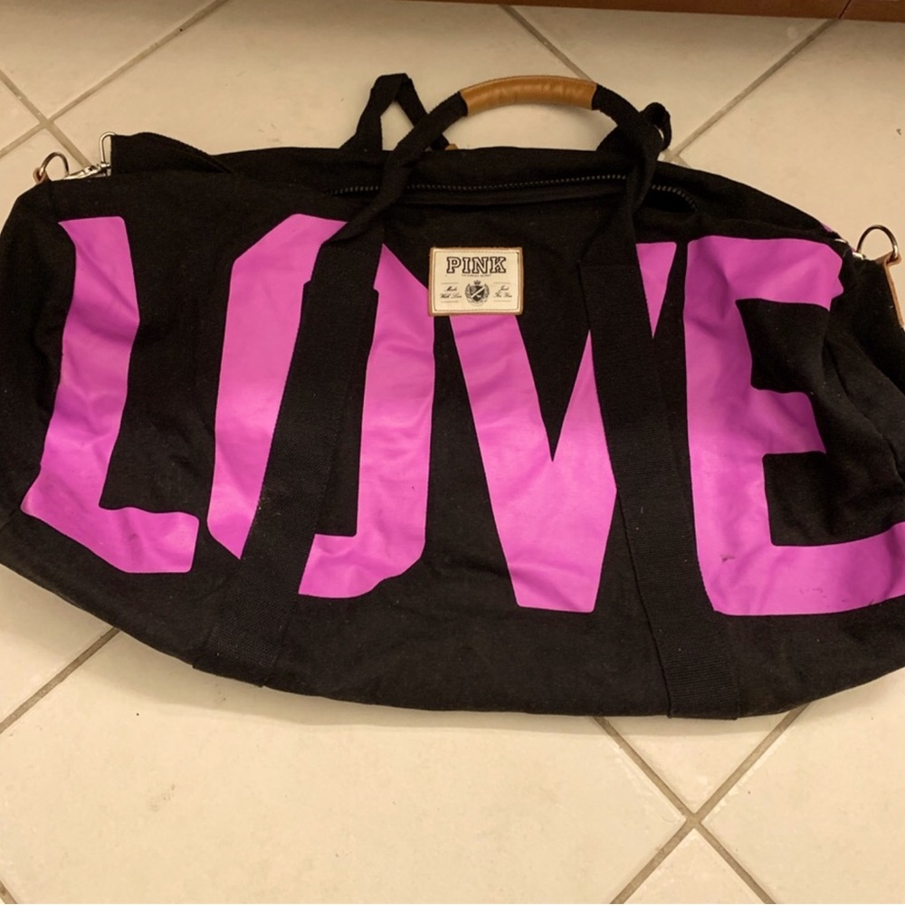 PINK BY VS SECRET DUFFEL BAG